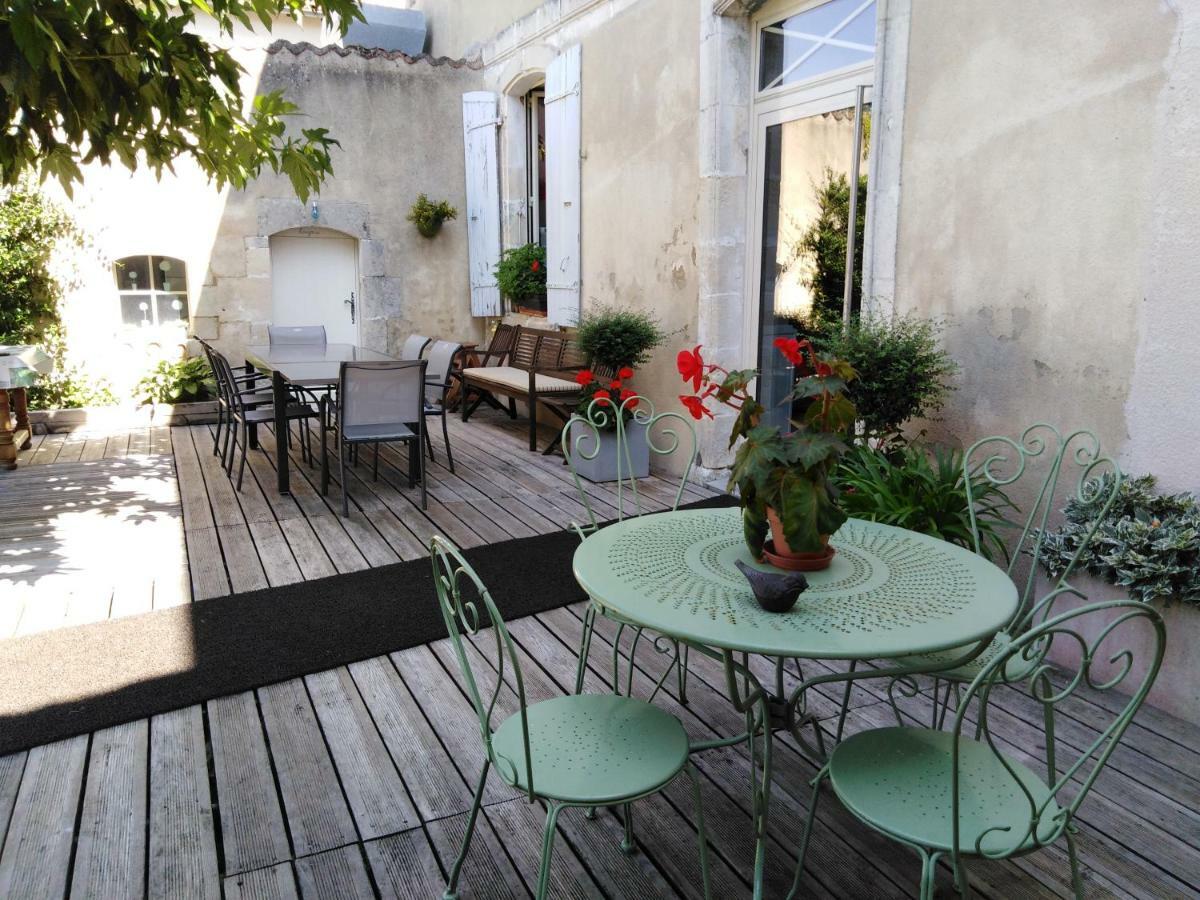Chambre d'hôtes L'Adalie Pérignac Exterior foto